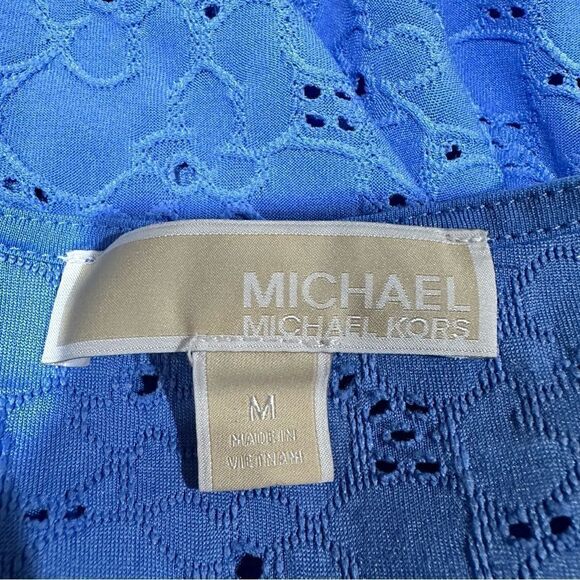 Michael Kors Blue Floral Textured Flutter Sleeve Blouse Size Medium - Picture 11 of 11